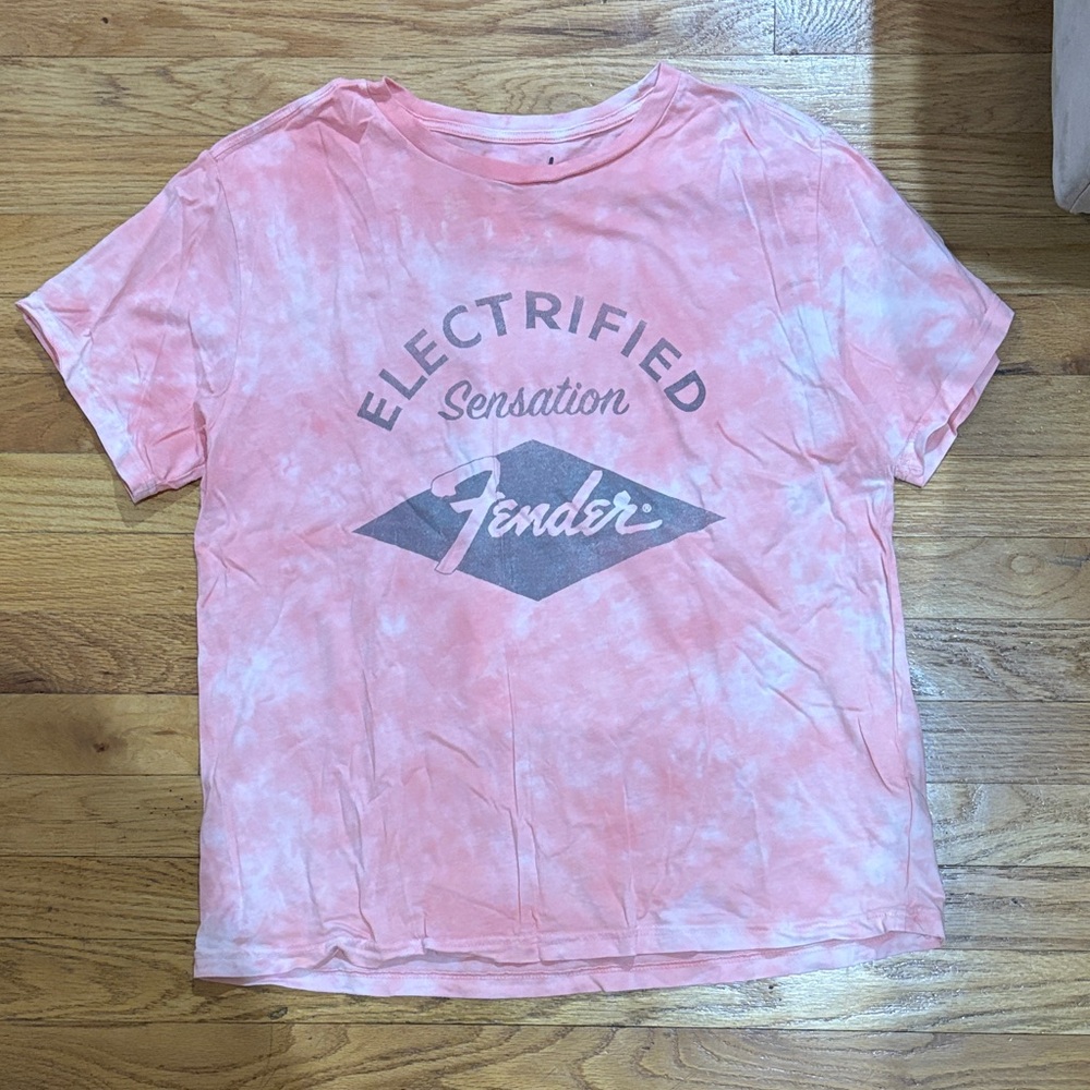 Fender Pink Graphic Tee